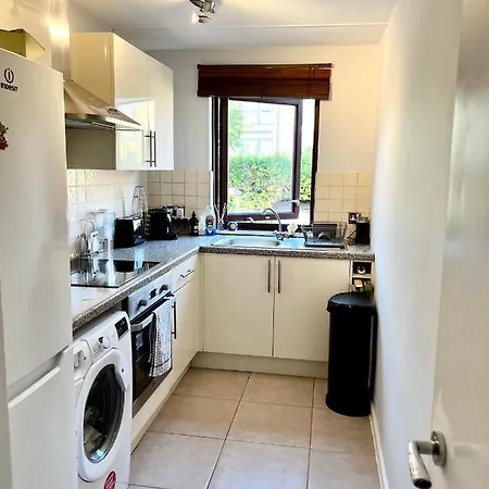 Charming And Spacious 1-Bedroom Flat In Hampstead London Exterior foto