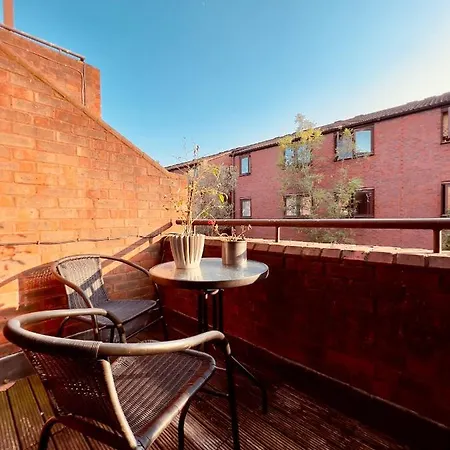Charming And Spacious 1-Bedroom Flat In Hampstead London Exterior foto